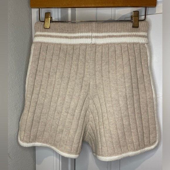PATHCOW Paris Khaki & Cream Wool Shorts Small - Picture 2 of 8